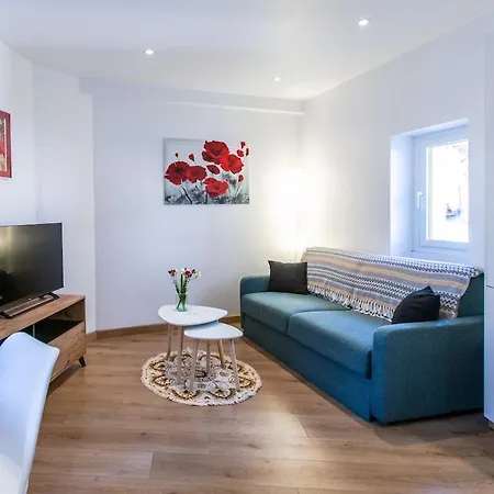 Apartamento Vieil 2p Agréable Antibes